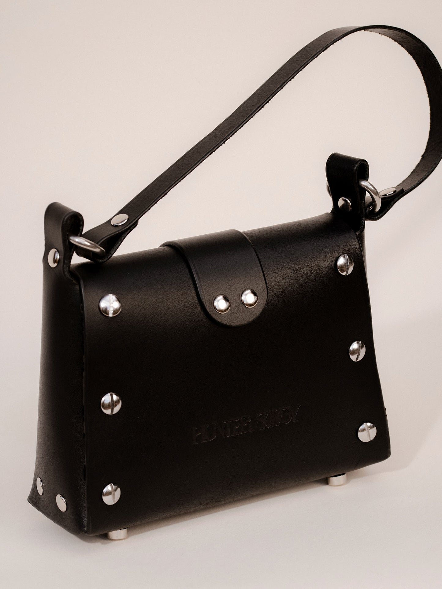 Stainless Buckle 'The Hunter' Bag