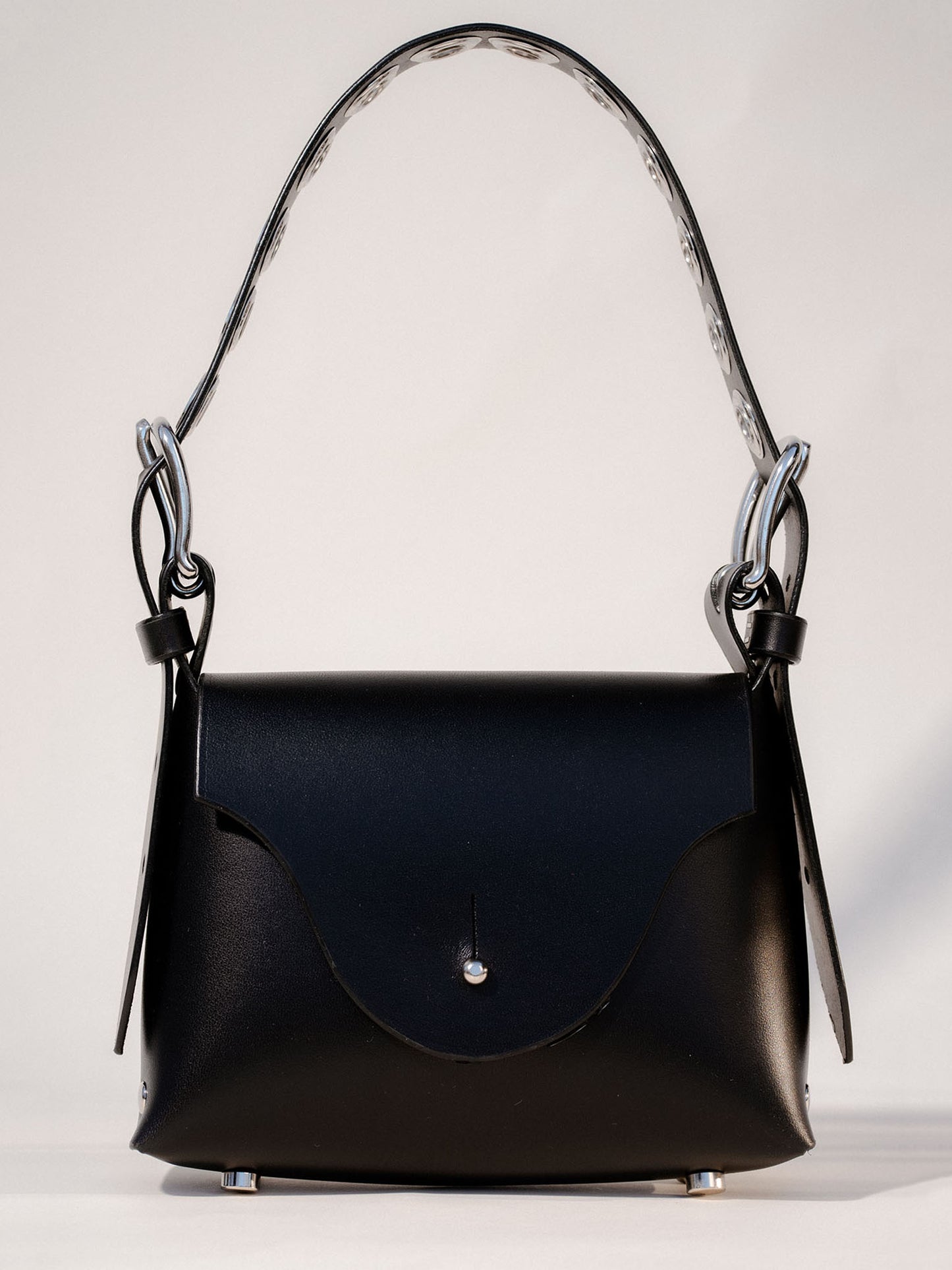 Stainless Close Grommet 'The Hunter' Bag