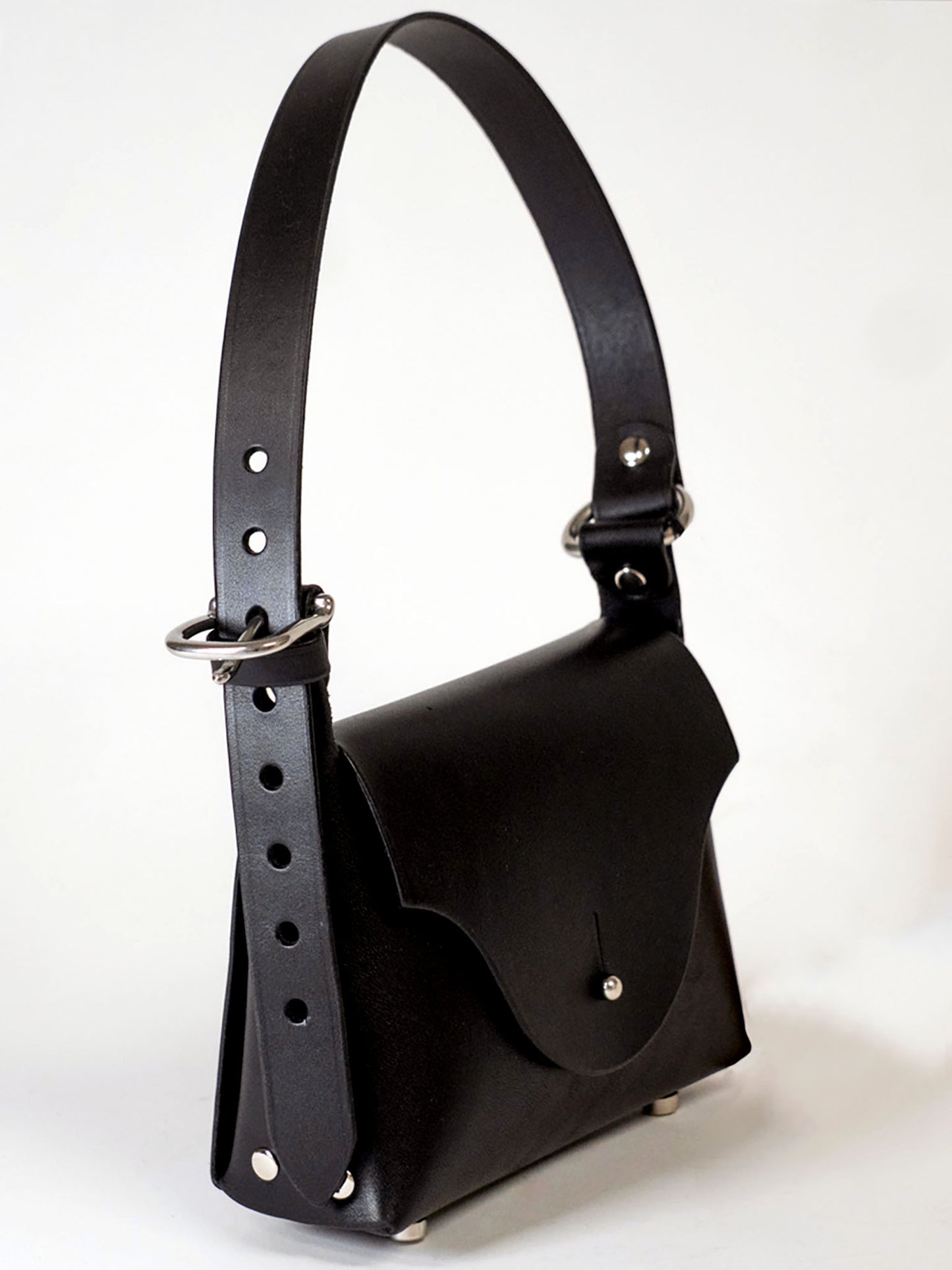 Stainless Black 'The Hunter' Bag